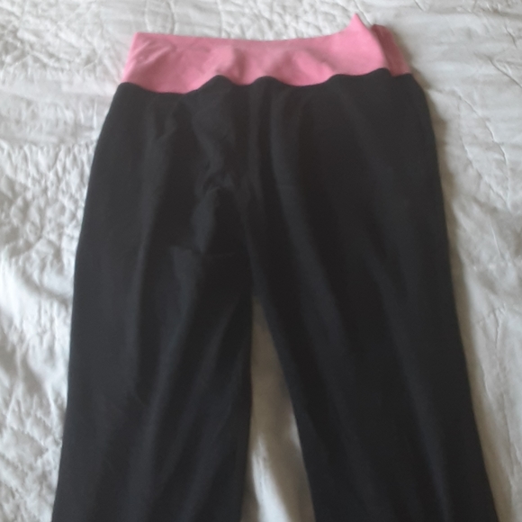 Girl's sweatpants - Picture 3 of 3